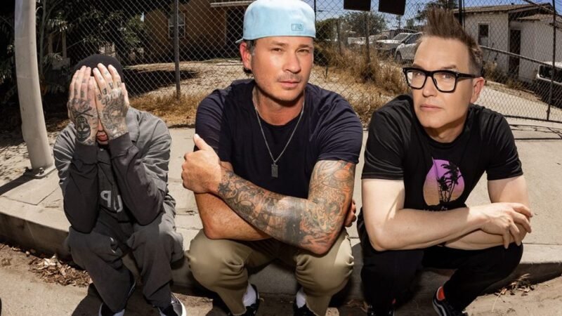 Blink-182 Appear to Be Planning Something for the 25th Anniversary of ‘Take Off Your Pants and Jacket’ — Son Dakika